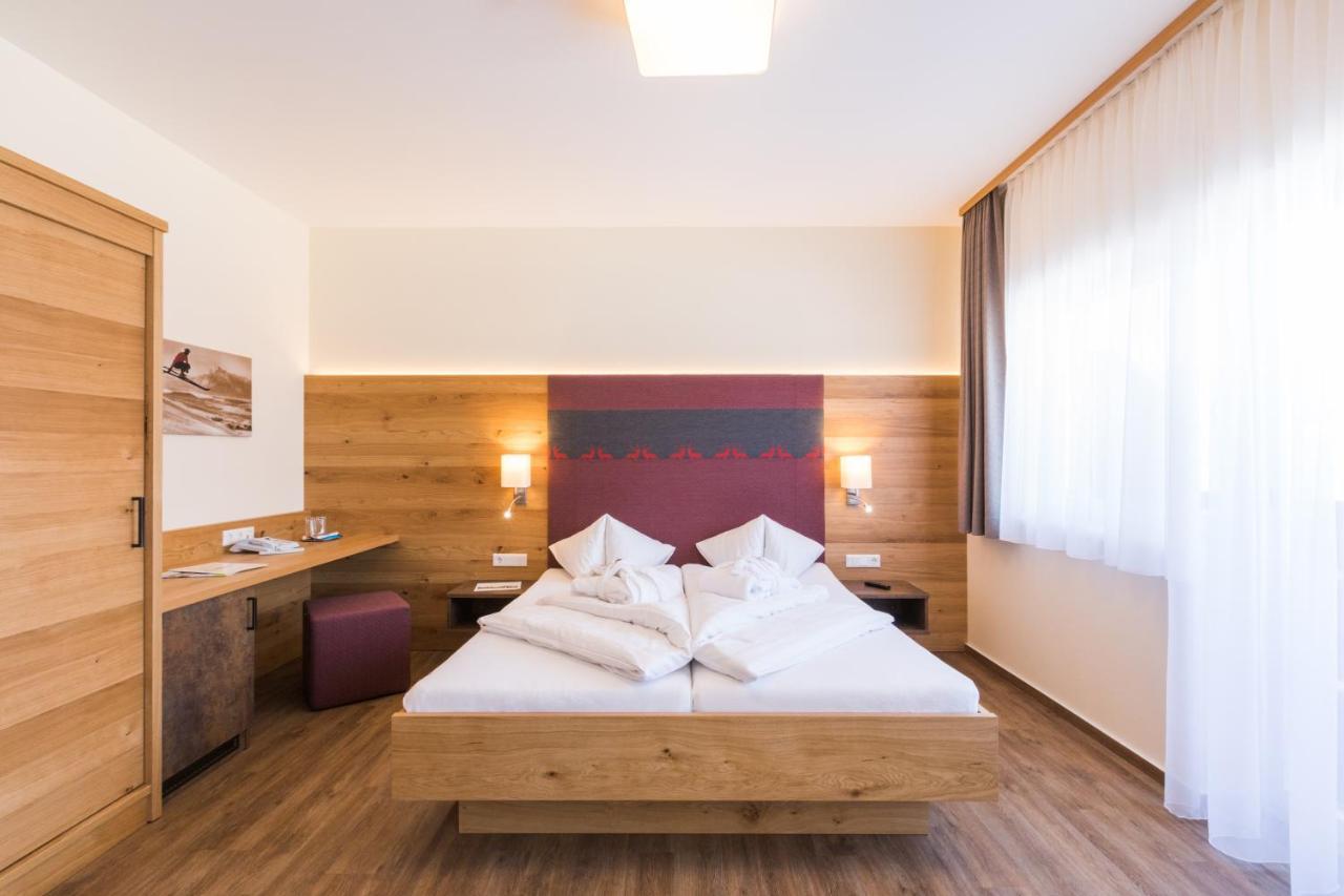 Panoramahotel Guertl Haus im Ennstal Zewnętrze zdjęcie