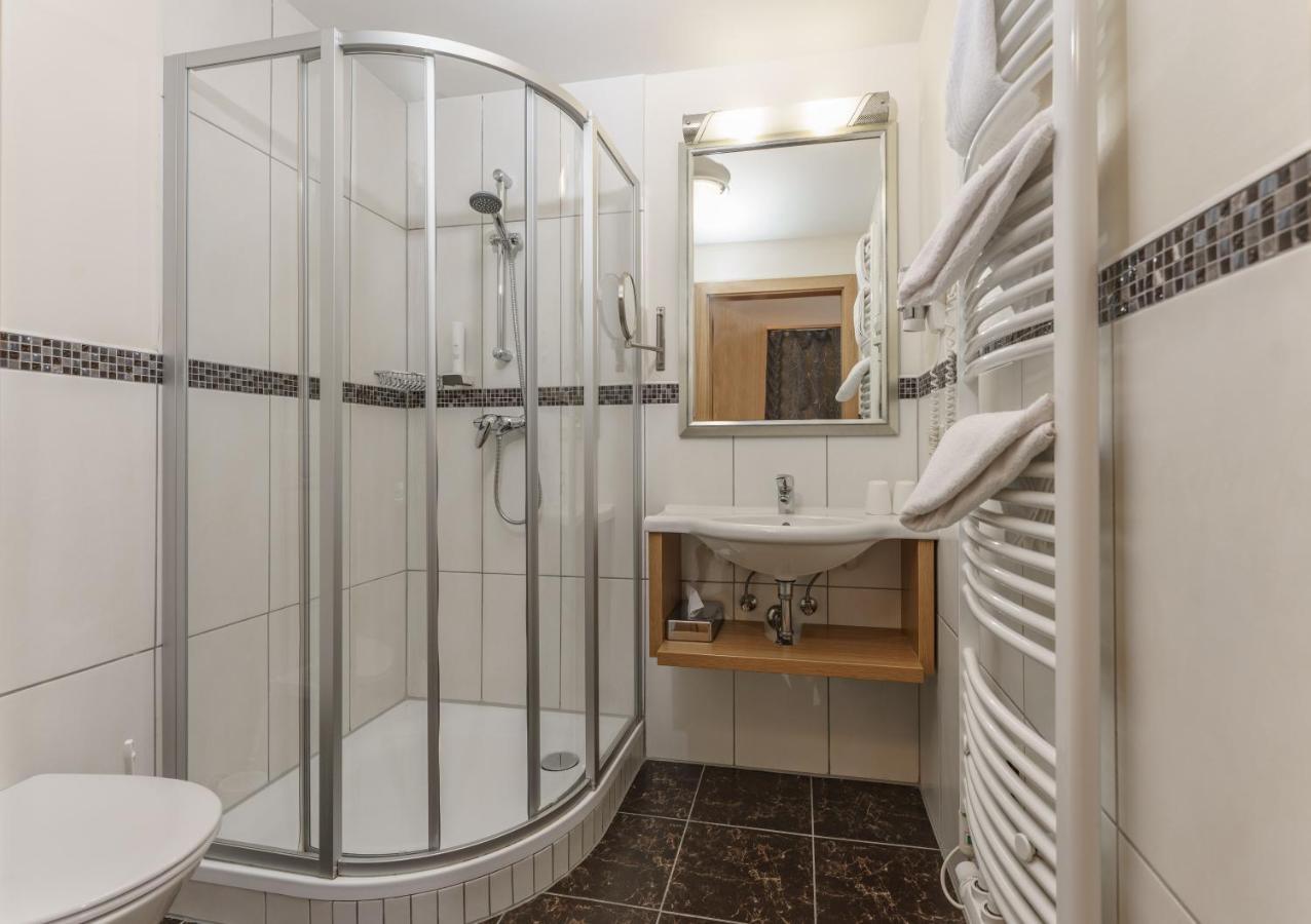 Panoramahotel Guertl Haus im Ennstal Zewnętrze zdjęcie