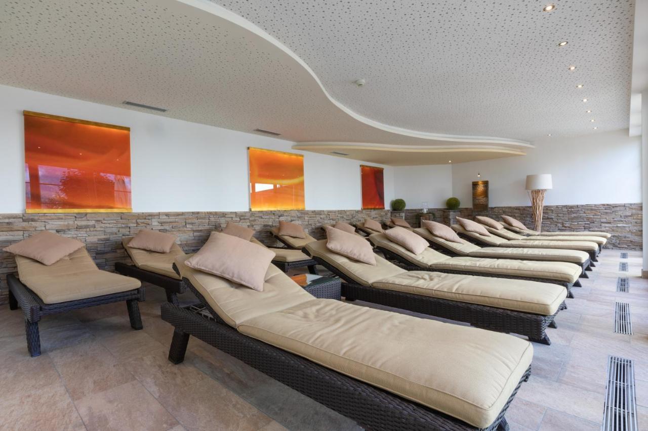 Panoramahotel Guertl Haus im Ennstal Zewnętrze zdjęcie